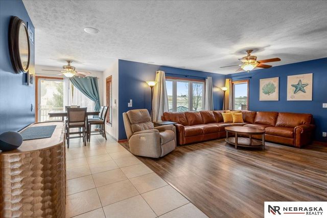 2205 Oriole Drive, Bellevue, NE 68123