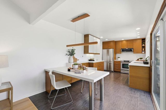 169 Escobar Avenue, Los Gatos, CA 95032