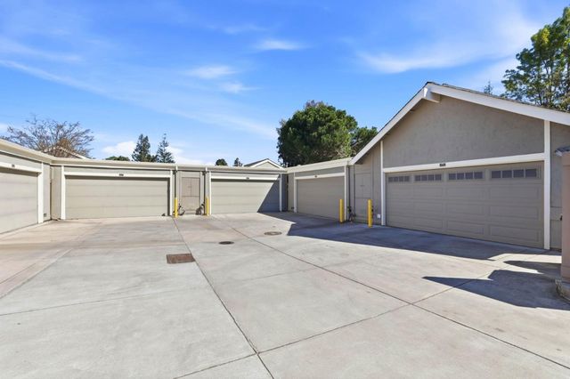 169 Escobar Avenue, Los Gatos, CA 95032