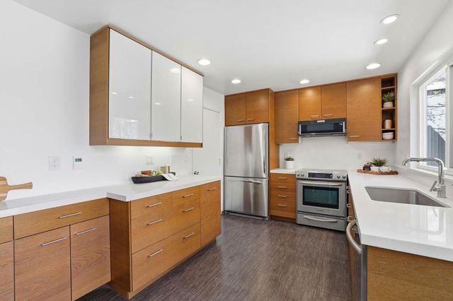 169 Escobar Avenue, Los Gatos, CA 95032