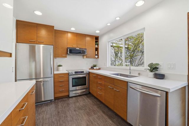 169 Escobar Avenue, Los Gatos, CA 95032