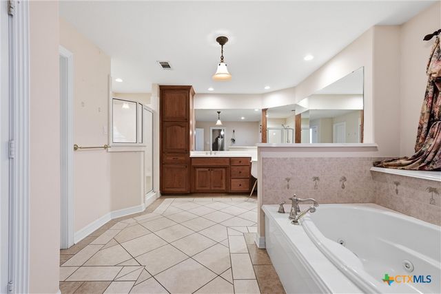 2111 Kangaroo Trail, Harker Heights, TX 76548