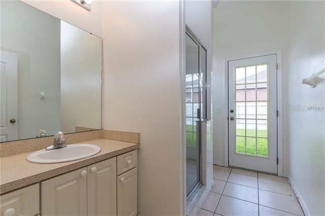 2743 ABBEY GROVE DRIVE, Valrico, FL 33594