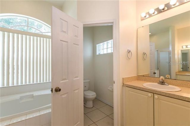 2743 ABBEY GROVE DRIVE, Valrico, FL 33594