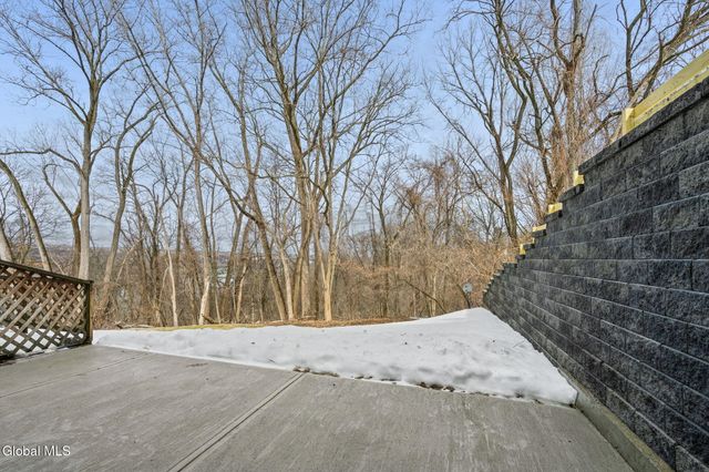 32 Maxwell Drive, Troy, NY 12180