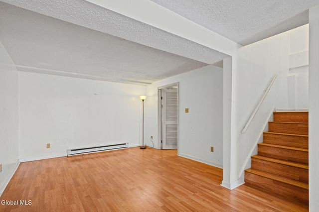 32 Maxwell Drive, Troy, NY 12180