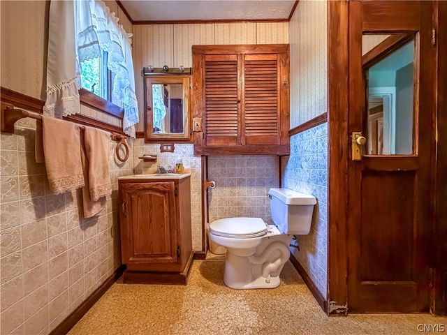 250 State Street, Auburn, NY 13021