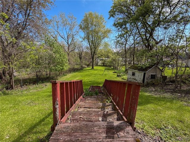 250 State Street, Auburn, NY 13021