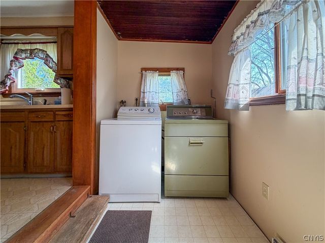 250 State Street, Auburn, NY 13021