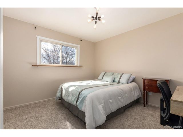 4055 Jet Wing Pl, Colorado Springs, CO 80916