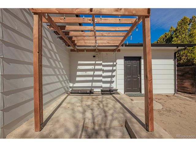 4055 Jet Wing Pl, Colorado Springs, CO 80916