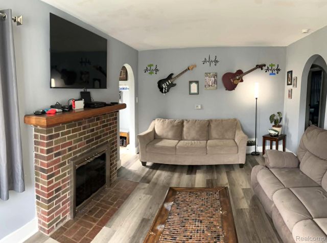 127 Sheldon Avenue, Clio, MI 48420