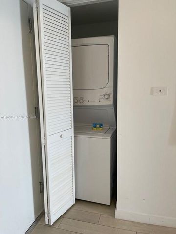 2602 E Hallandale Beach Blvd R2405, Hallandale Beach, FL 33009