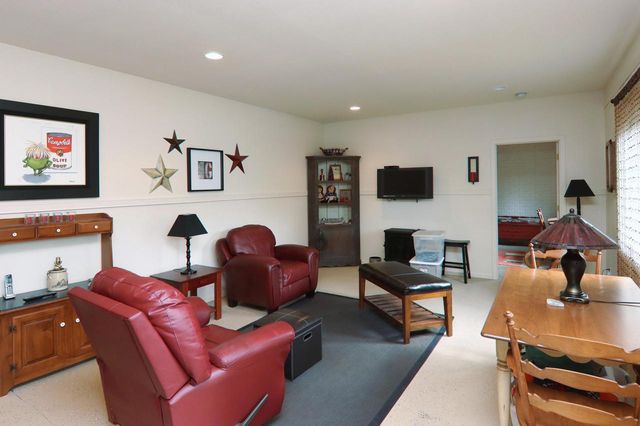 555 Moraine DRIVE, Elkhart Lake, WI 53020