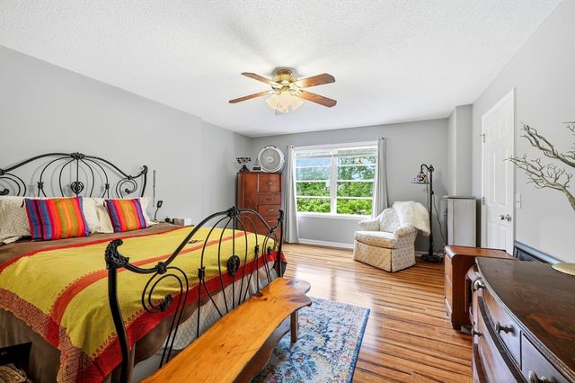 83 Buckley Blvd 83, Chicopee, MA 01020