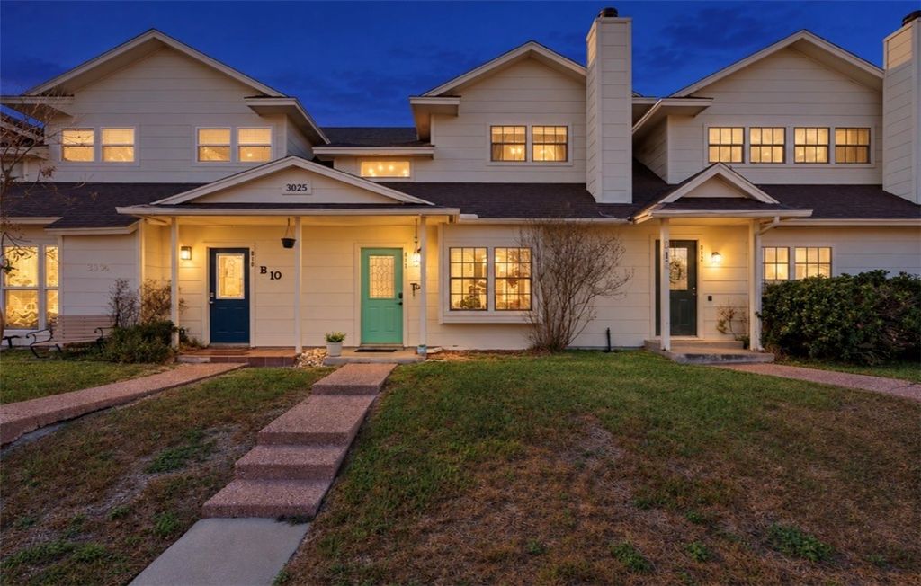3025 Quail Springs B-11, Corpus Christi, TX 78414 — exterior