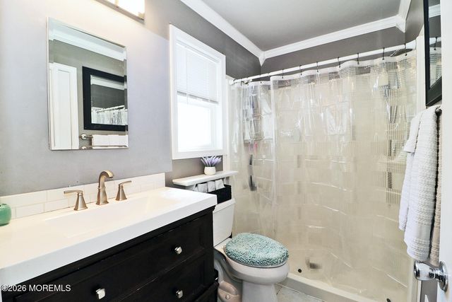 8 Keelson Drive, Waretown, NJ 08758