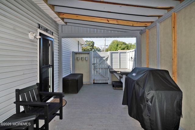 8 Keelson Drive, Waretown, NJ 08758