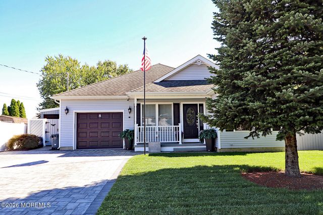 8 Keelson Drive, Waretown, NJ 08758