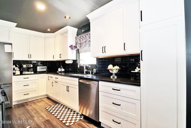 8 Keelson Drive, Waretown, NJ 08758