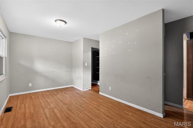 1065 Briarbrae Drive, St Louis, MO 63138