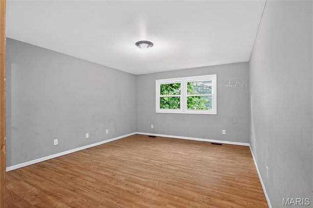1065 Briarbrae Drive, St Louis, MO 63138