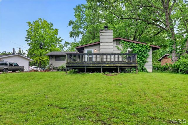 1065 Briarbrae Drive, St Louis, MO 63138