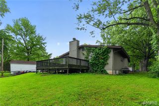 1065 Briarbrae Drive, St Louis, MO 63138