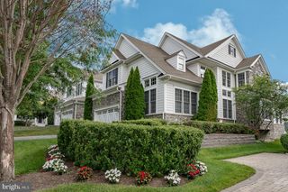 305 SUNNY BROOK LN, Newtown Square, PA 19073