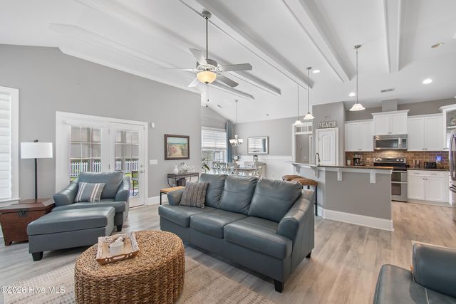 7036 Sevilleen Drive SW, Ocean Isle Beach, NC 28469