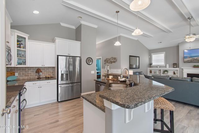 7036 Sevilleen Drive SW, Ocean Isle Beach, NC 28469