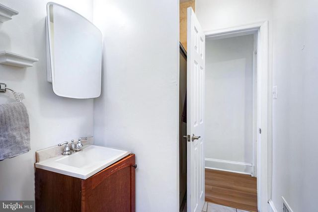 314 K ST NE, Washington, DC 20002