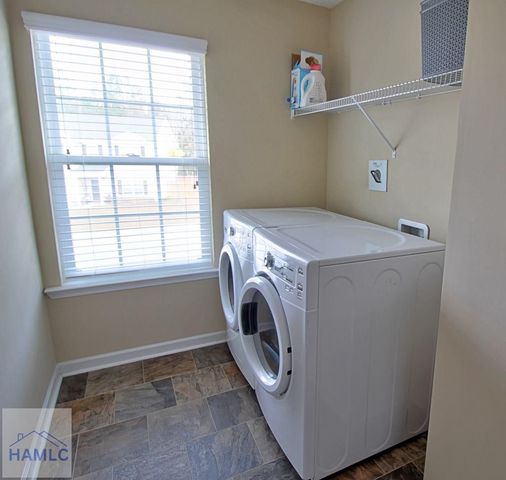 1290 Windrow Drive, Hinesville, GA 31313