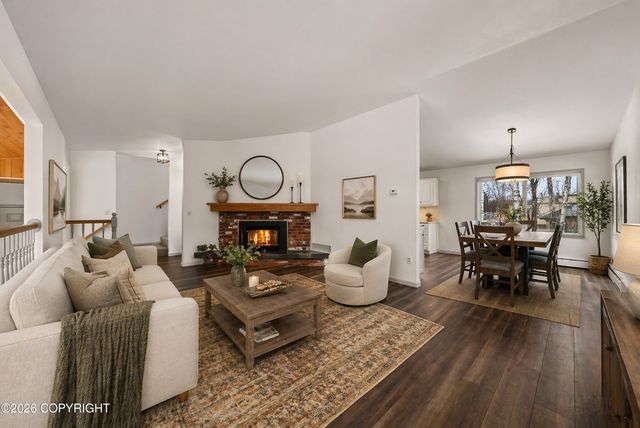 6033 Glenkerry Drive, Anchorage, AK 99504