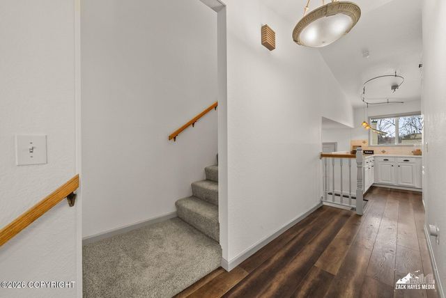 6033 Glenkerry Drive, Anchorage, AK 99504