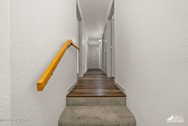 6033 Glenkerry Drive, Anchorage, AK 99504