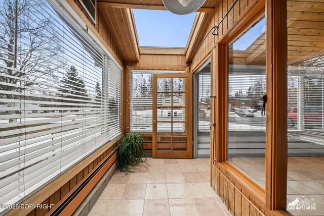 6033 Glenkerry Drive, Anchorage, AK 99504