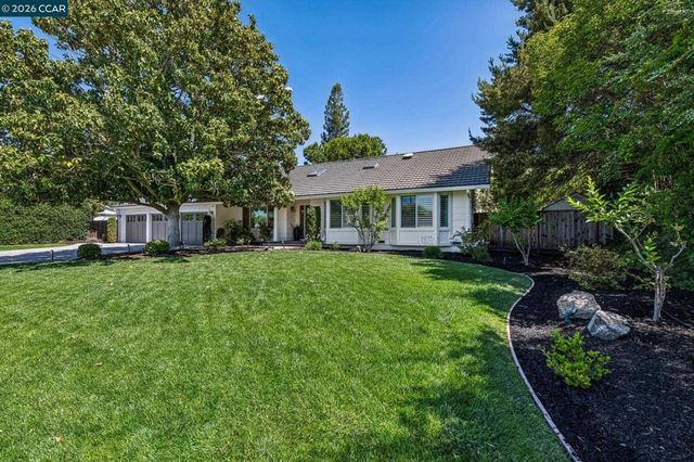 2941 Roundhill Rd, Alamo, CA 94507
