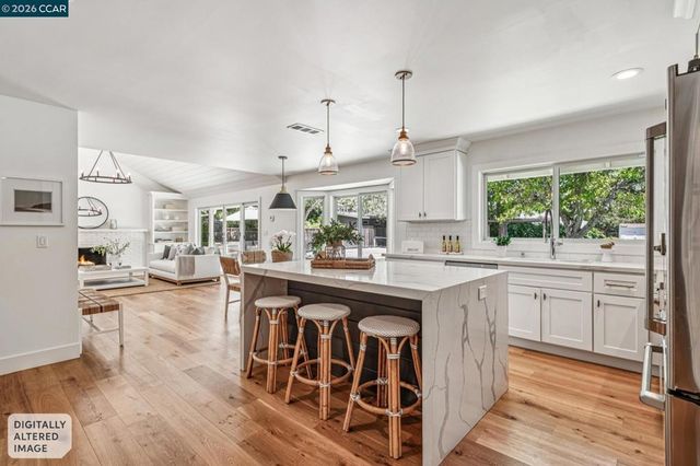 2941 Roundhill Rd, Alamo, CA 94507
