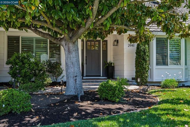 2941 Roundhill Rd, Alamo, CA 94507