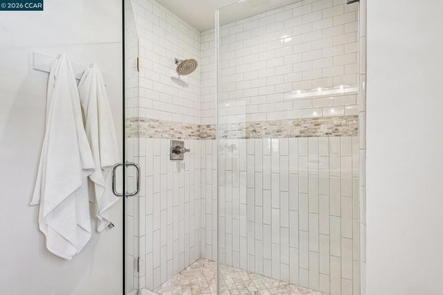 2941 Roundhill Rd, Alamo, CA 94507