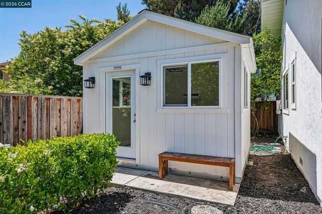 2941 Roundhill Rd, Alamo, CA 94507
