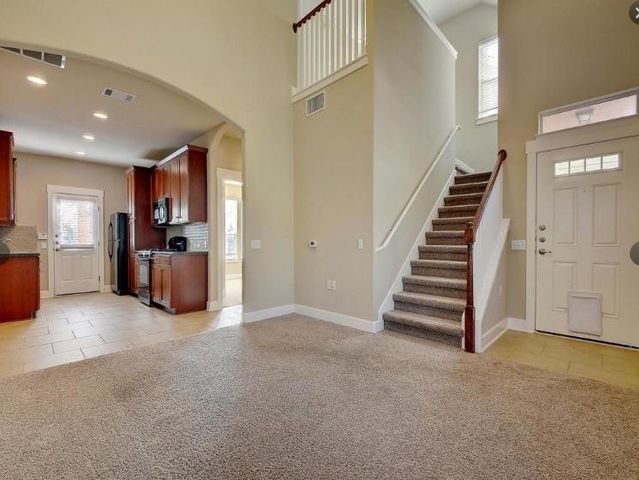 1601 Miriam Ave 203, Austin, TX 78702