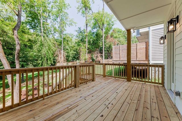 335A McKennell Dr, Nashville, TN 37206