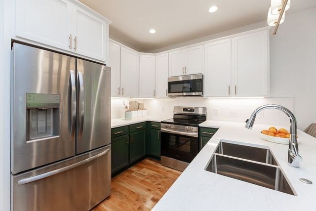 335A McKennell Dr, Nashville, TN 37206