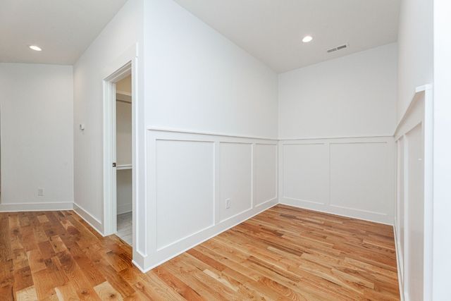 335A McKennell Dr, Nashville, TN 37206