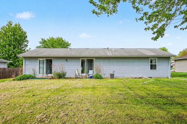 342 Woodbridge Drive, Lowell, IN 46356