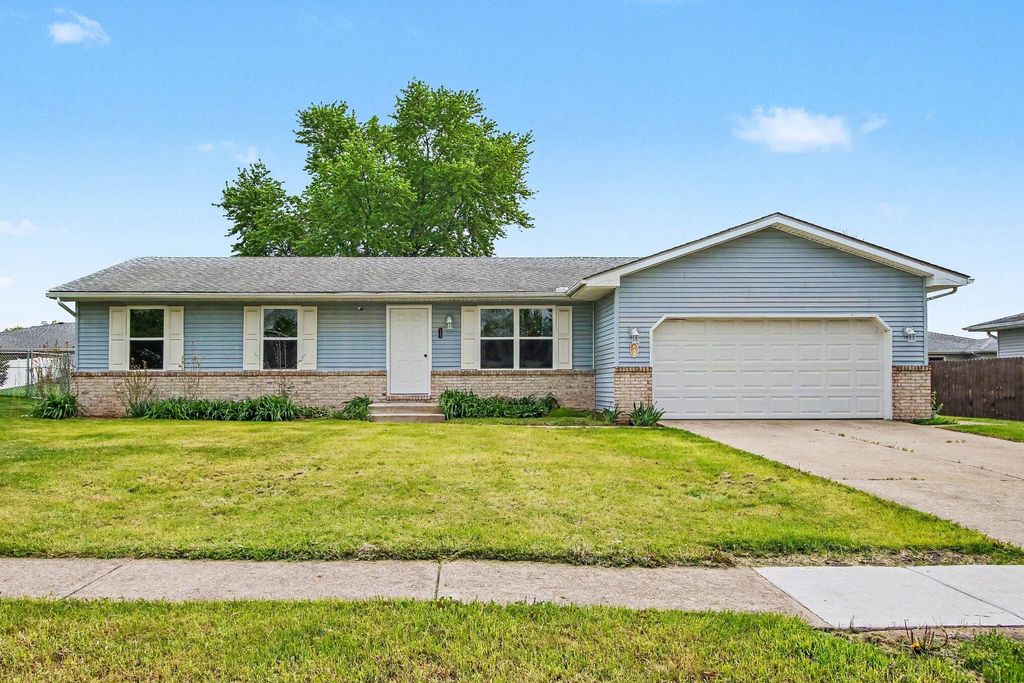 342 Woodbridge Drive, Lowell, IN 46356