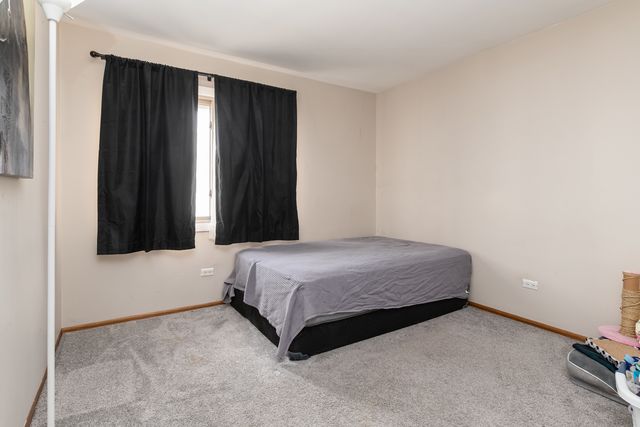 556 Chard Court, Grayslake, IL 60030