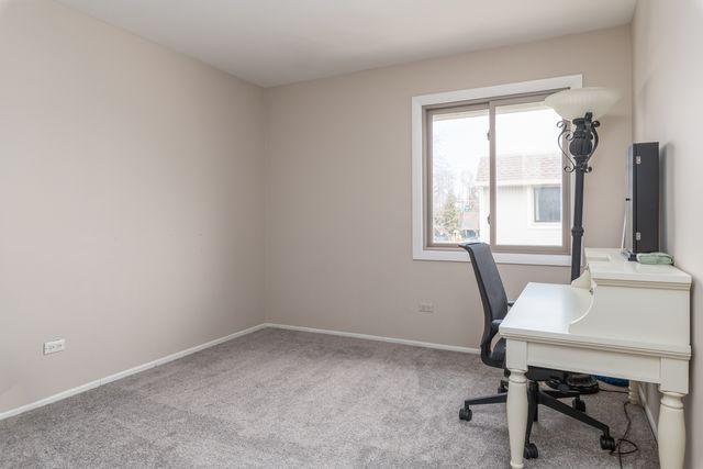 556 Chard Court, Grayslake, IL 60030